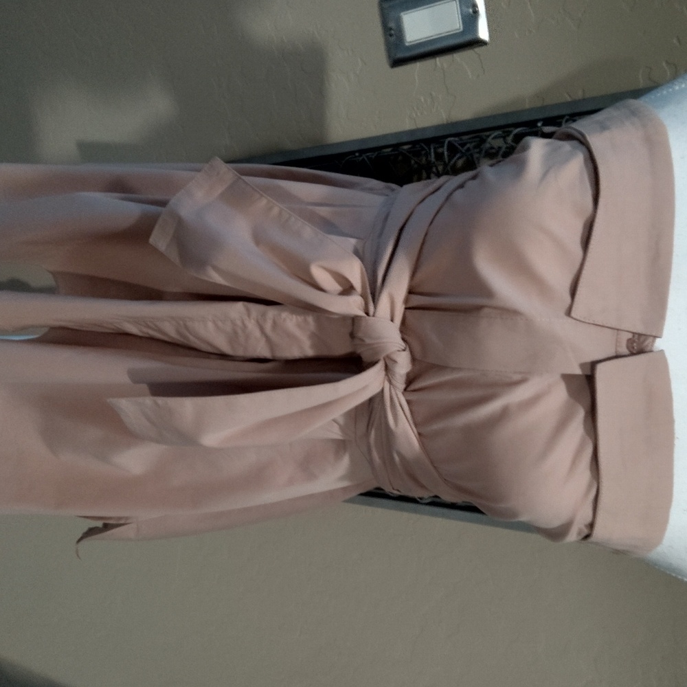 Venus Shirt Style Strapless Peplum Tie Waist Top - Picture 2 of 6
